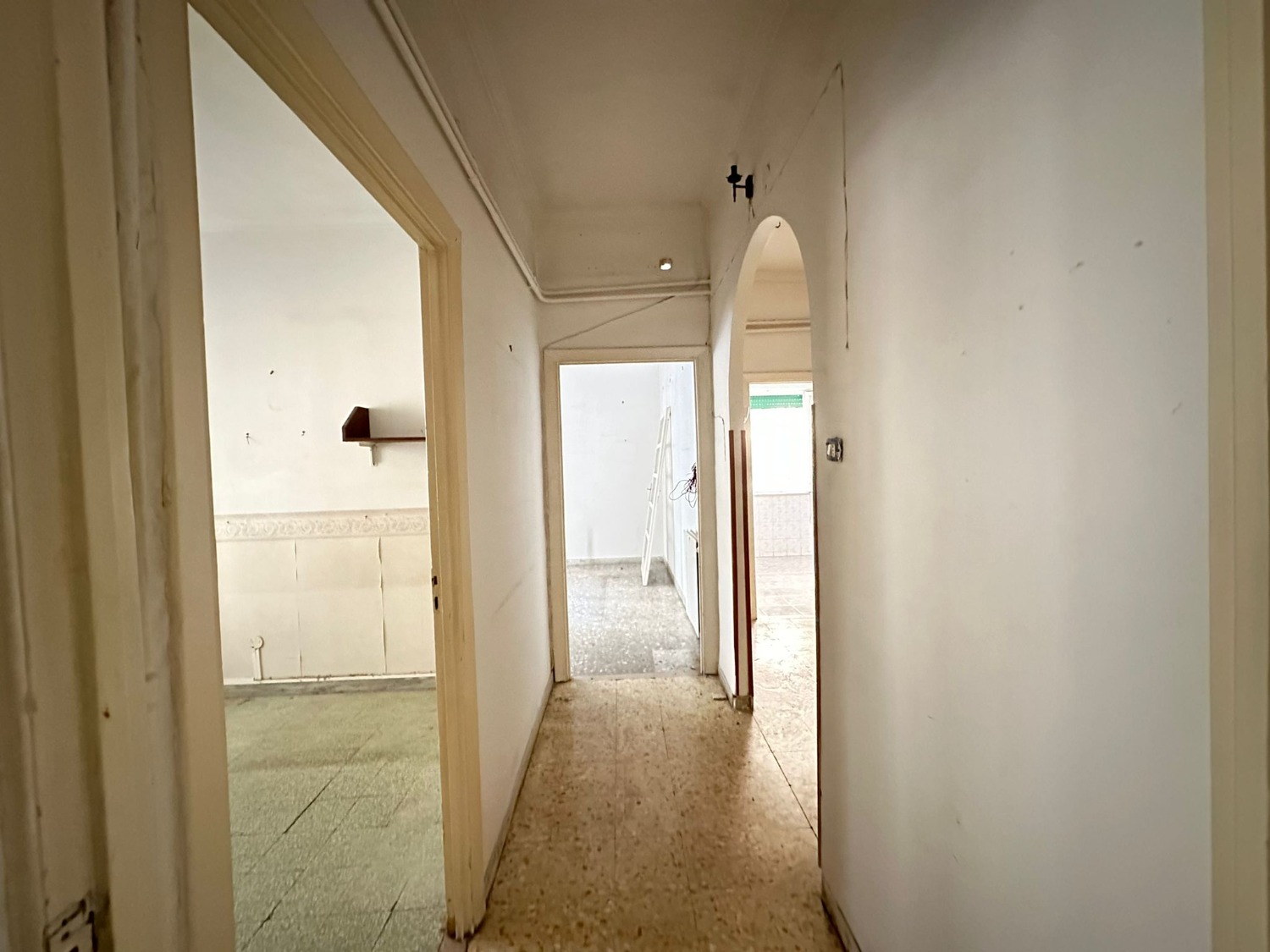 Vomero via Cilea ad. Appartamento 80 mq