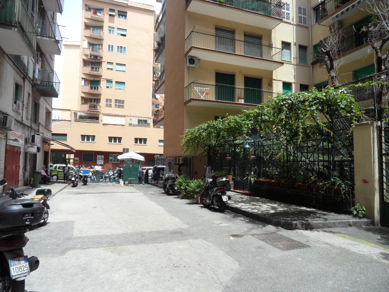 Vomero Cilea camera per sole studentesse