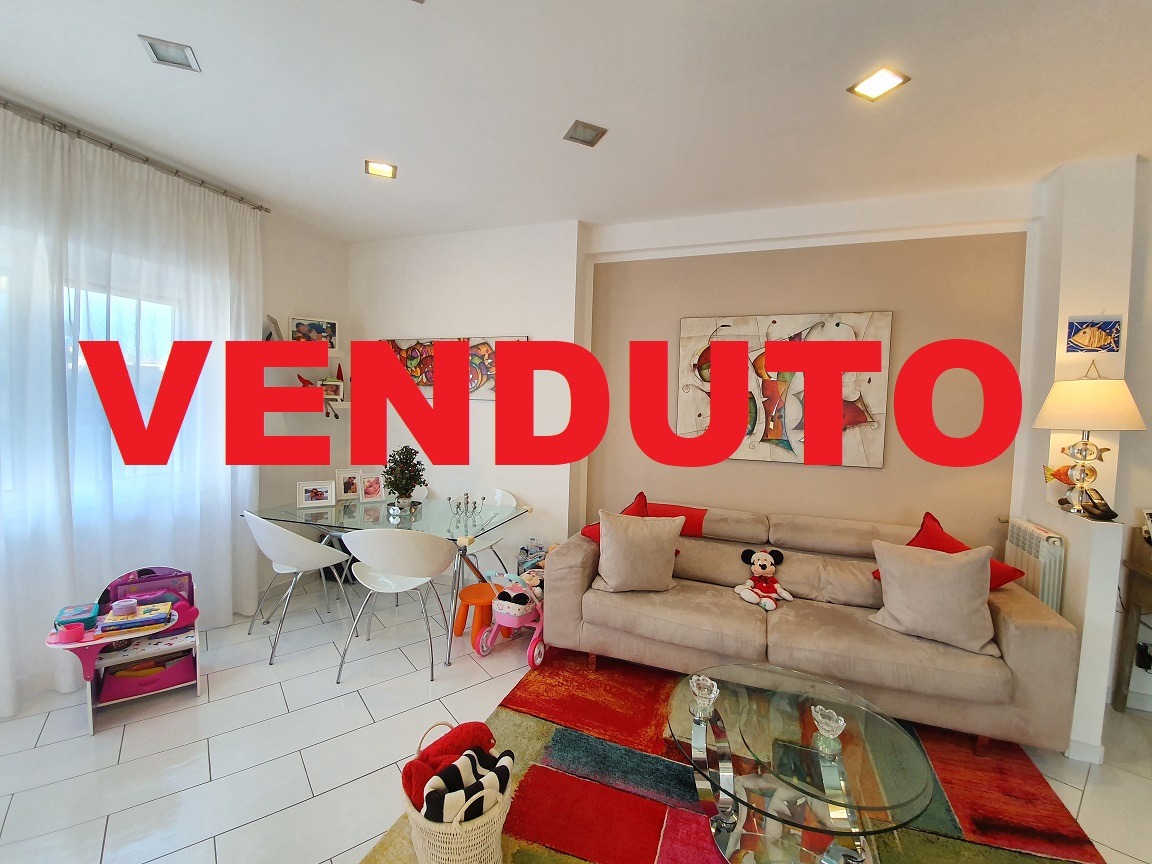 Appartamento in ottime condizioni interne piano alto