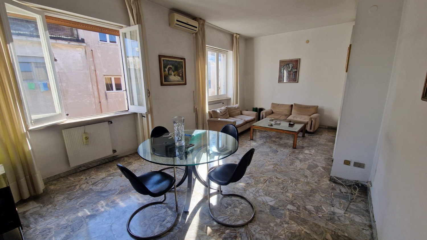 Vomero via Cilea ad. 5 vani piano alto luminoso