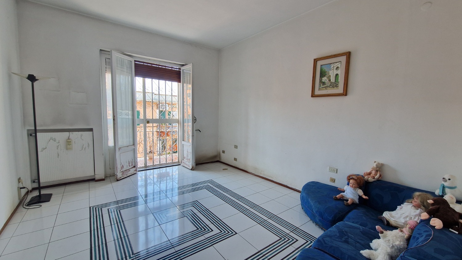 Vomero via Cilea ad. 5 vani piano alto luminoso