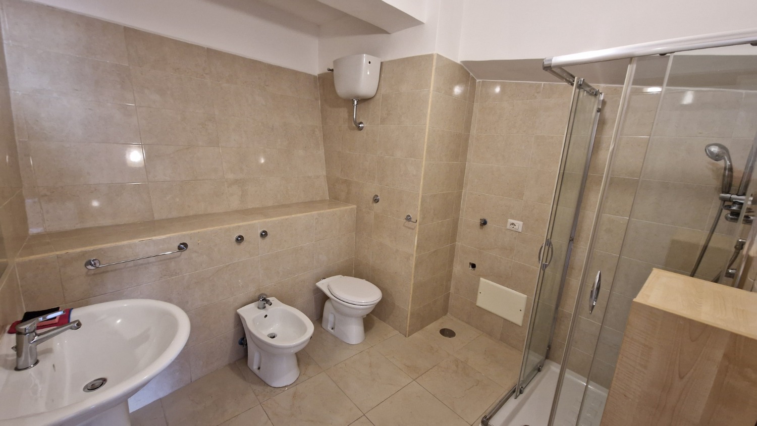 Vomero Posillipo Caravaggio parte alta, in parco 