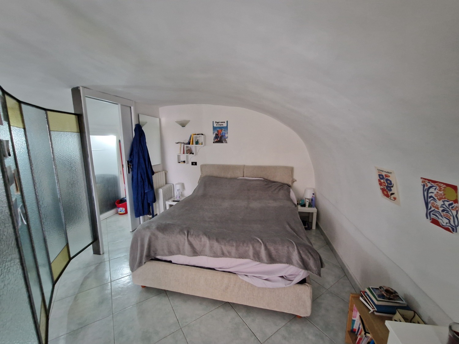 Vomero via Belvedere monolocale accessoriato vista mare