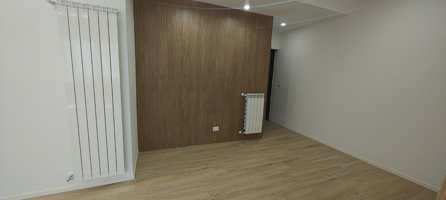 Arenella Piazza -  appartamento 5 locali � 600.000