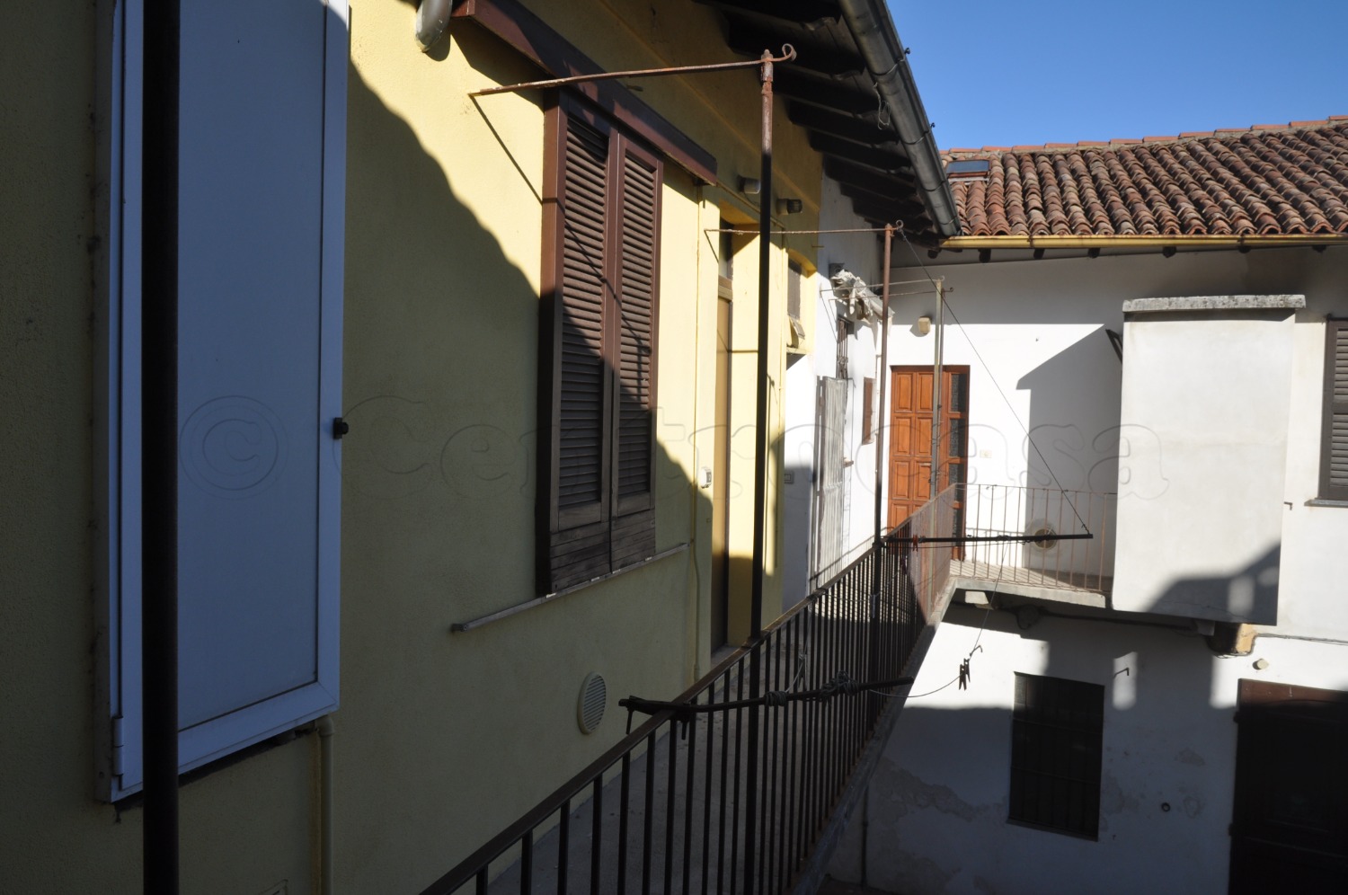 CORBETTA CENTRO: IN CORTE BILOCALE € 350