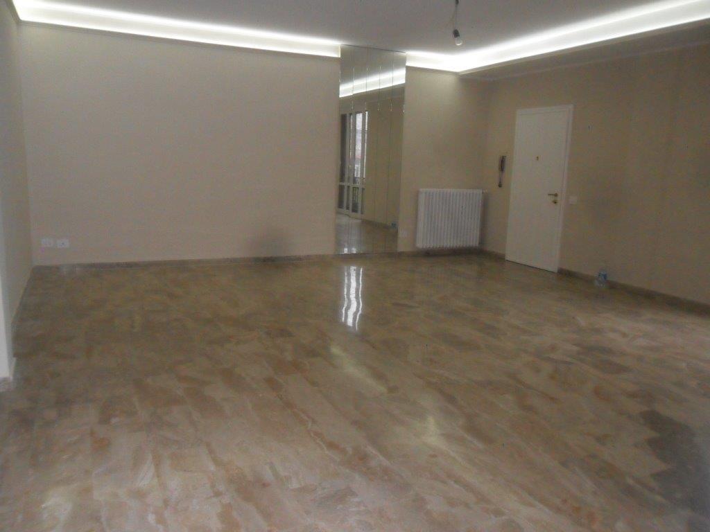 T462 MAGENTA: 4 LOCALI ampio e ristrutturato € 269.000