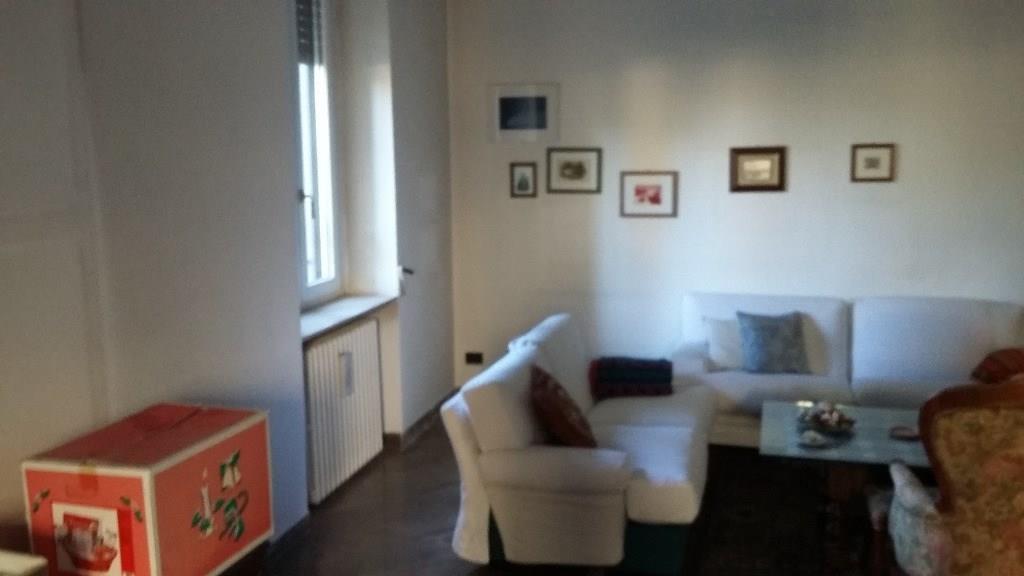 MAGENTA Ad.ze Centro - 3 LOCALI IN VILLA € 600 A3159