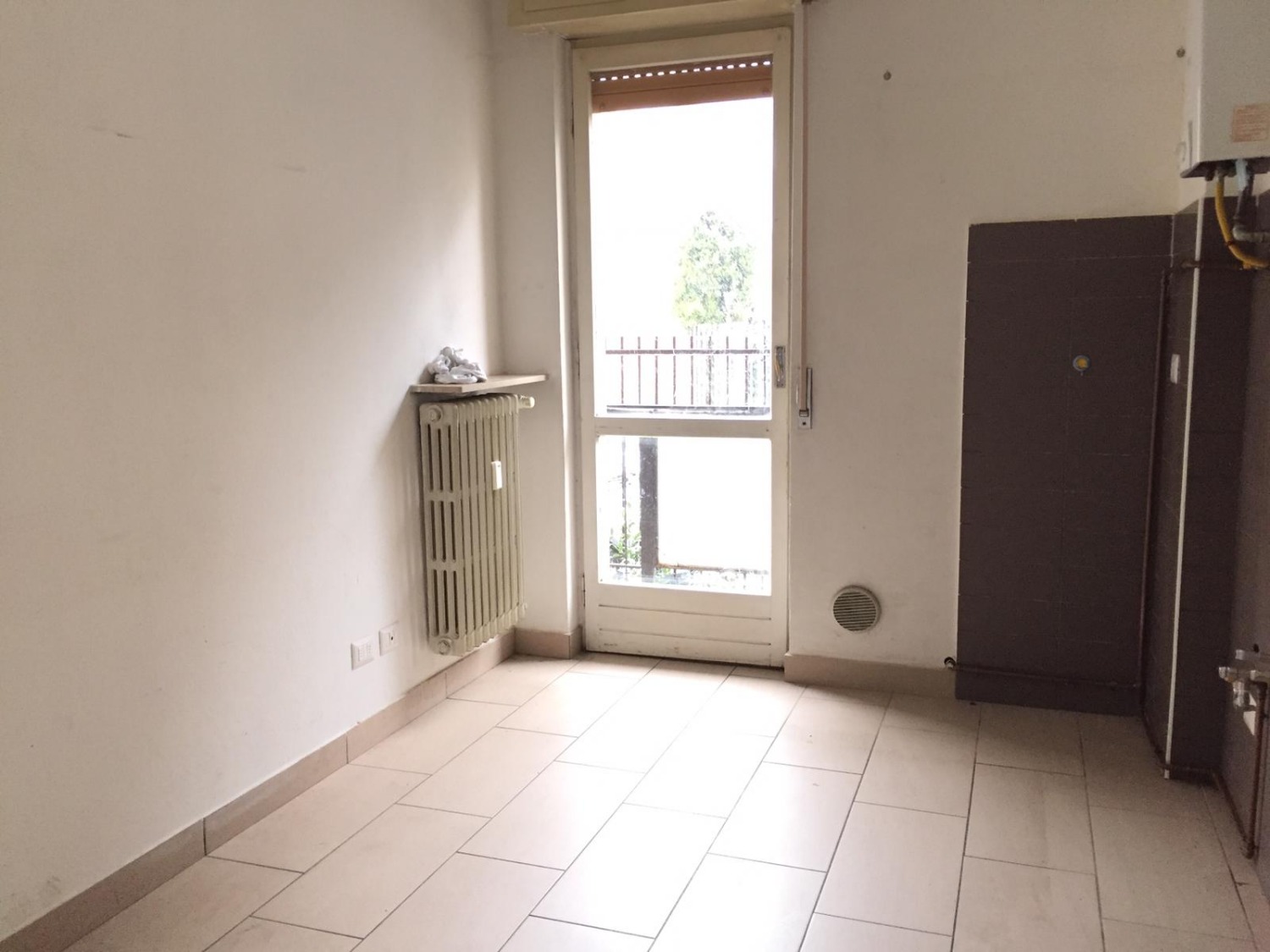 A2271 Magenta Centro/Stazione: 2 LOCALI VUOTO € 400