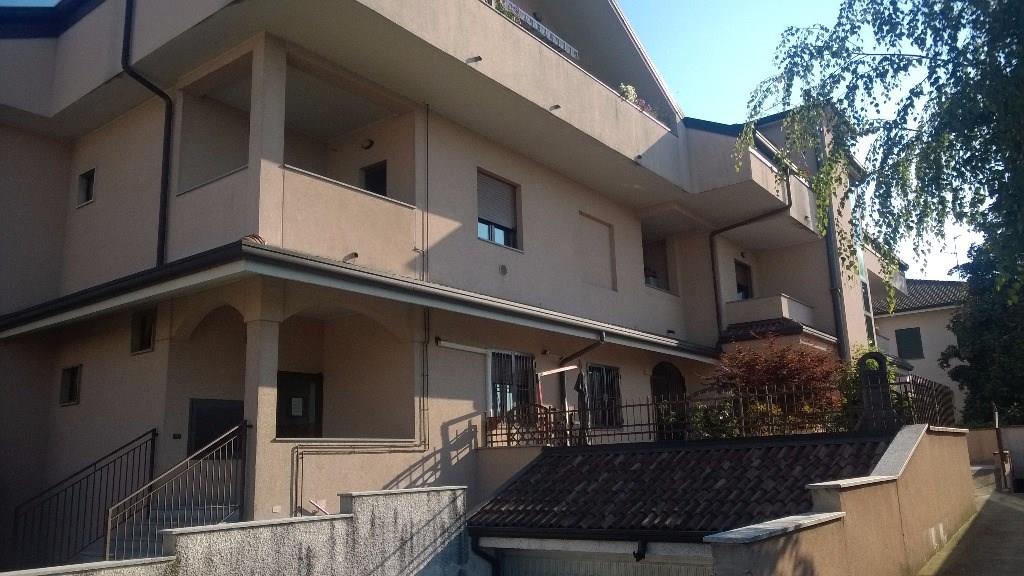 Rif. A2294 Vittuone Recente BILOCALE ARREDATO € 450