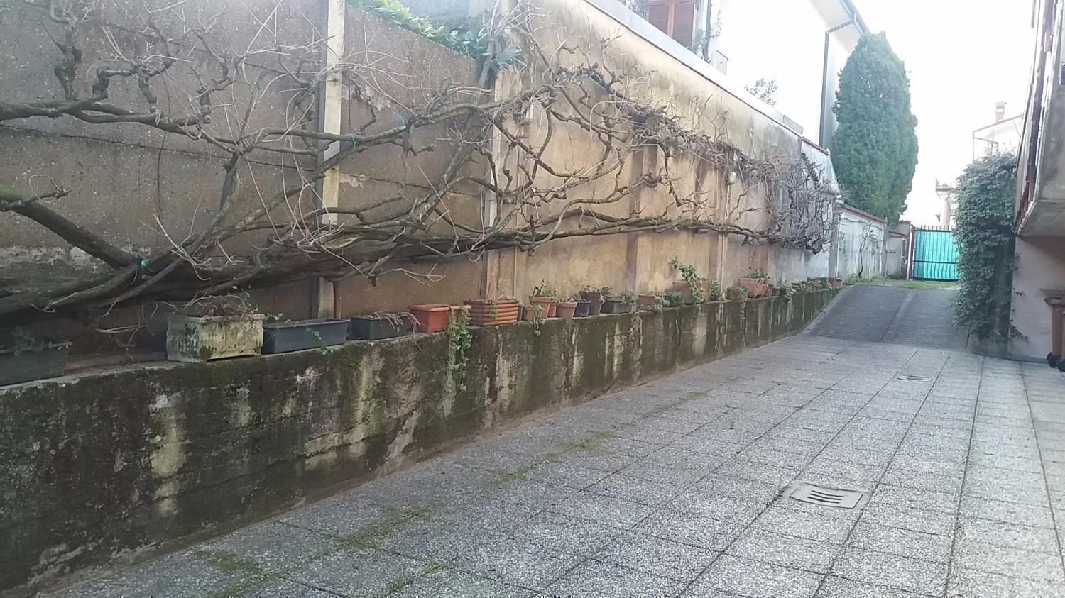 Corbetta Cerello 3 LOCALI IN VILLA arredato € 700 A3102