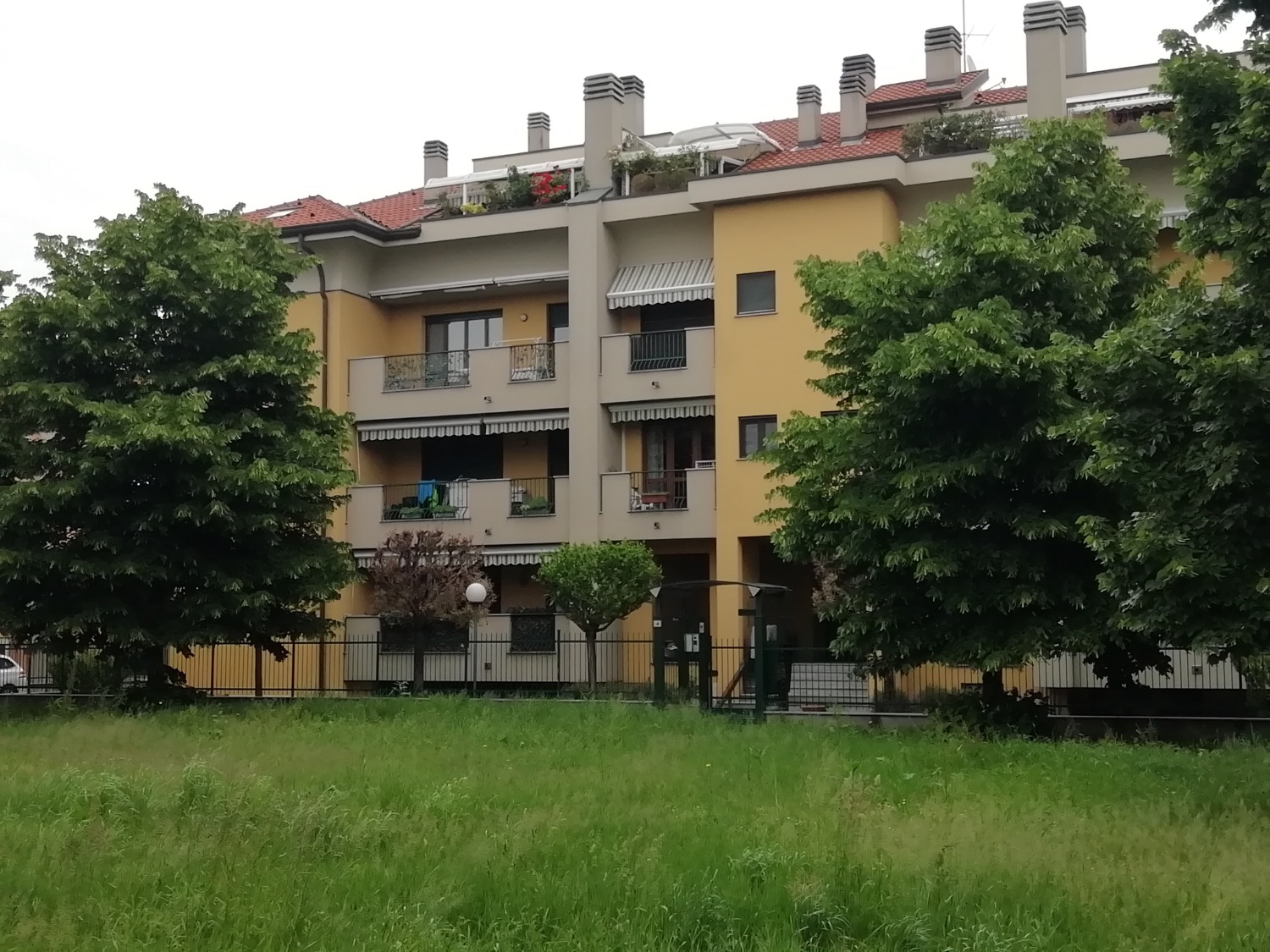 T3293 Magenta: Trilocale + box recente € 184.000