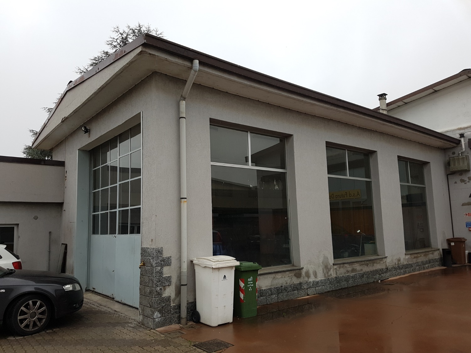 Rif. CA507 MAGENTA: Capannone/Laboratorio 100 mq € 500