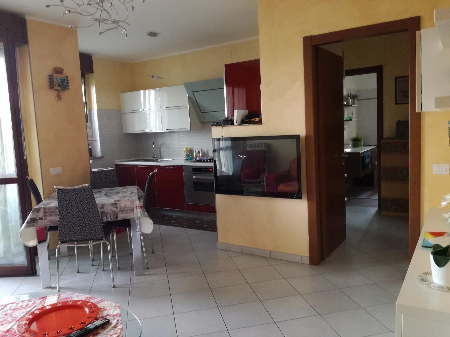 Rif. T3213 MAGENTA Zona U2 -  TRILOCALE € 210.000