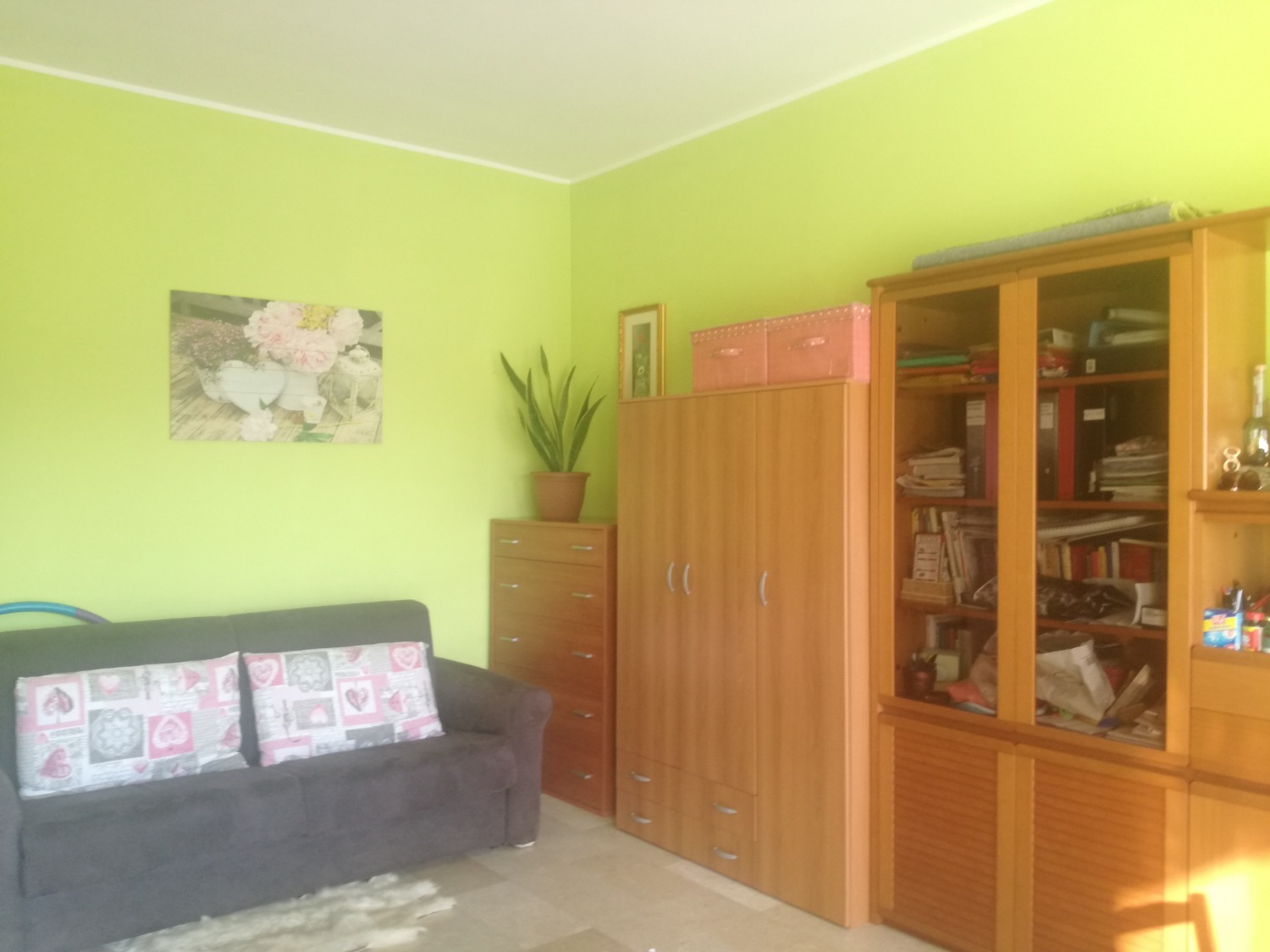 A243 Magenta Ad.ze Ospedale: 2 LOCALI ARREDATO € 500