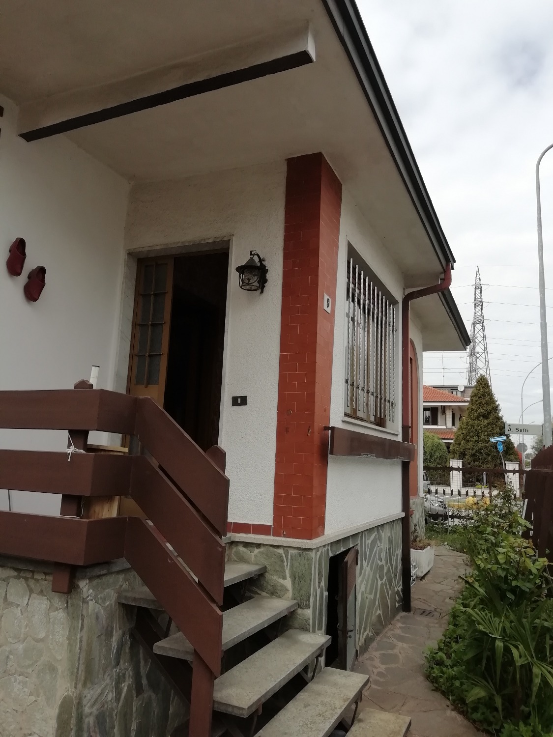 T3333 Magenta:  VILLA Singola + depandance € 210.000