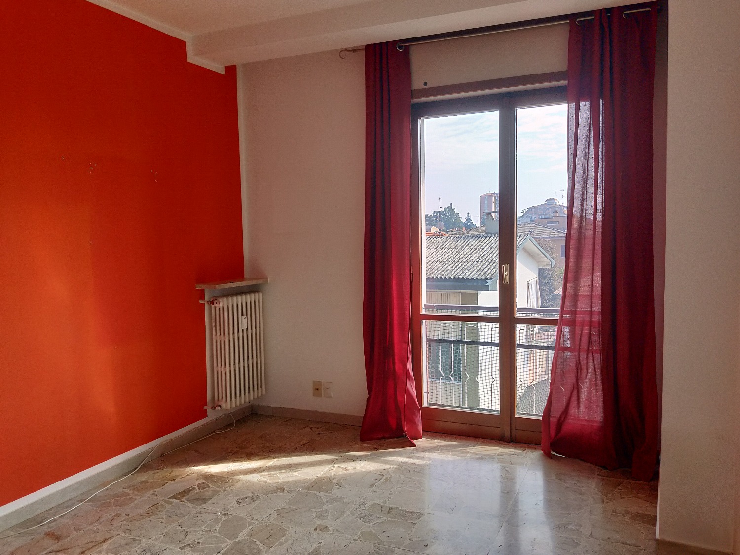 A313 Abbiategrasso: 3 Locali € 550 + box a parte