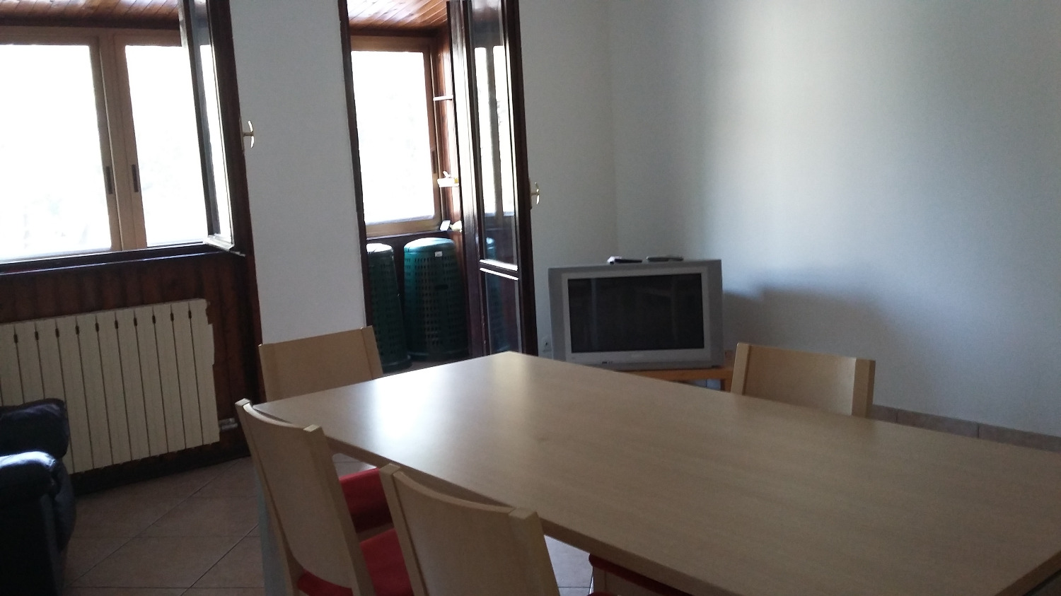 A3180 Magenta: 3 locali + box doppio € 550