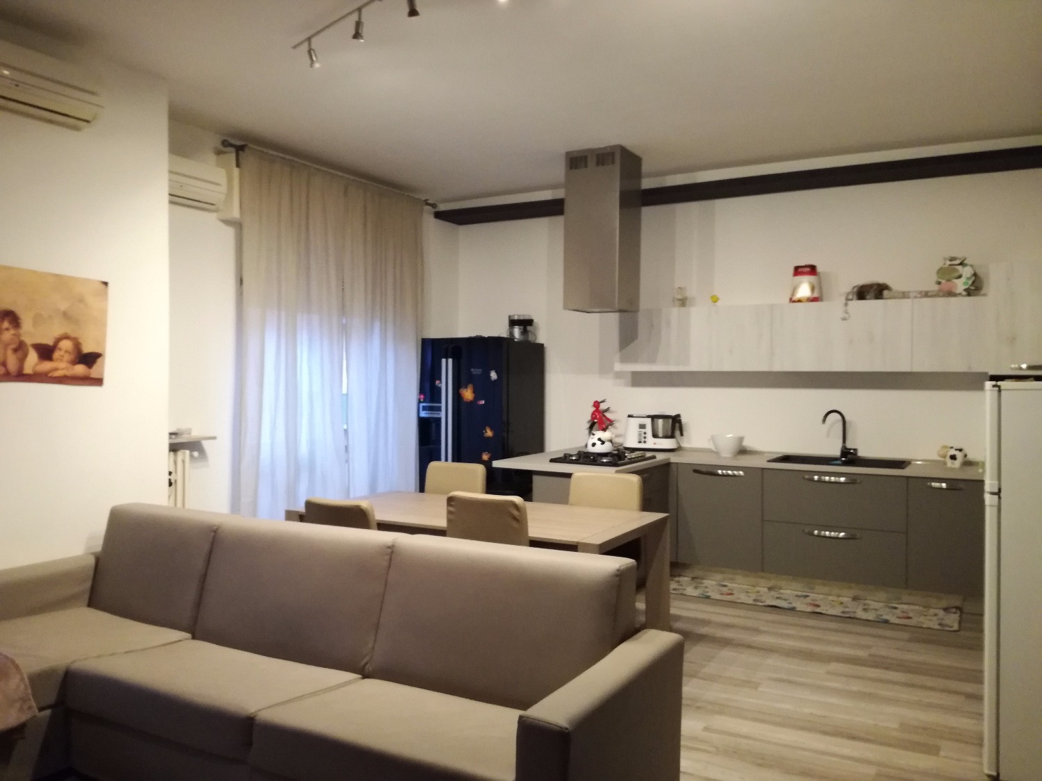 A309 MAGENTA Trilocale arredato con box € 700