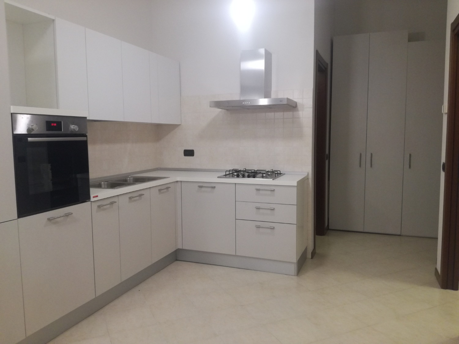 A2344 Corbetta: Bilocale arredato con giardino € 600