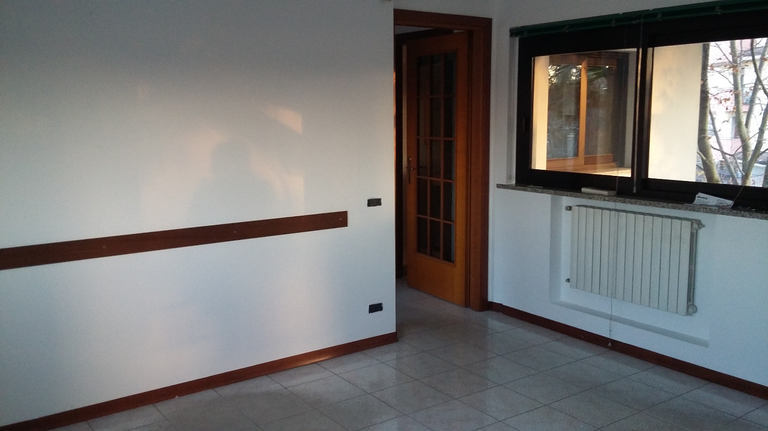 UA305 Magenta Nord: Ufficio di 70 mq € 700