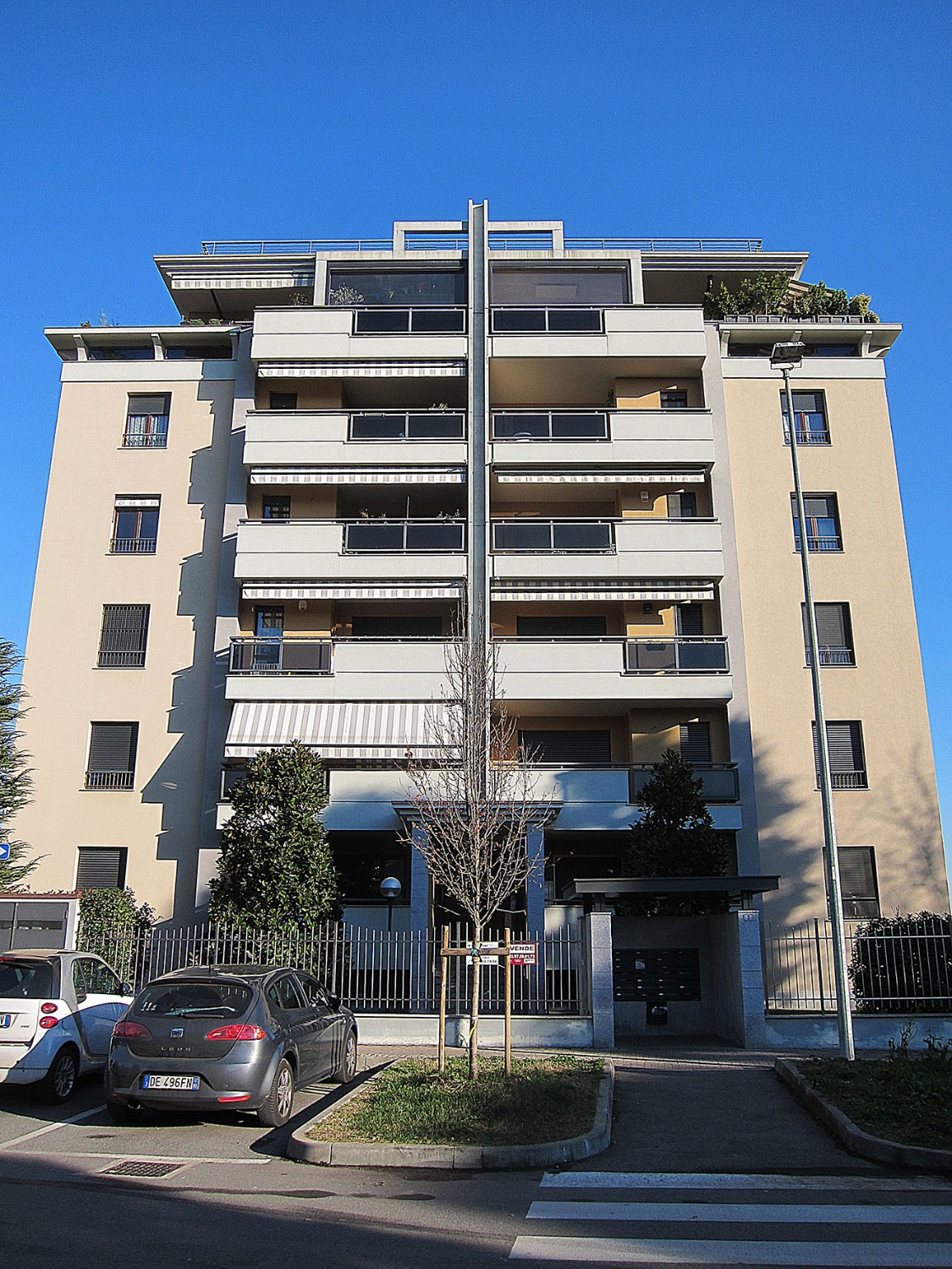 T3270 MAGENTA TRILOCALE NUOVO € 182.000