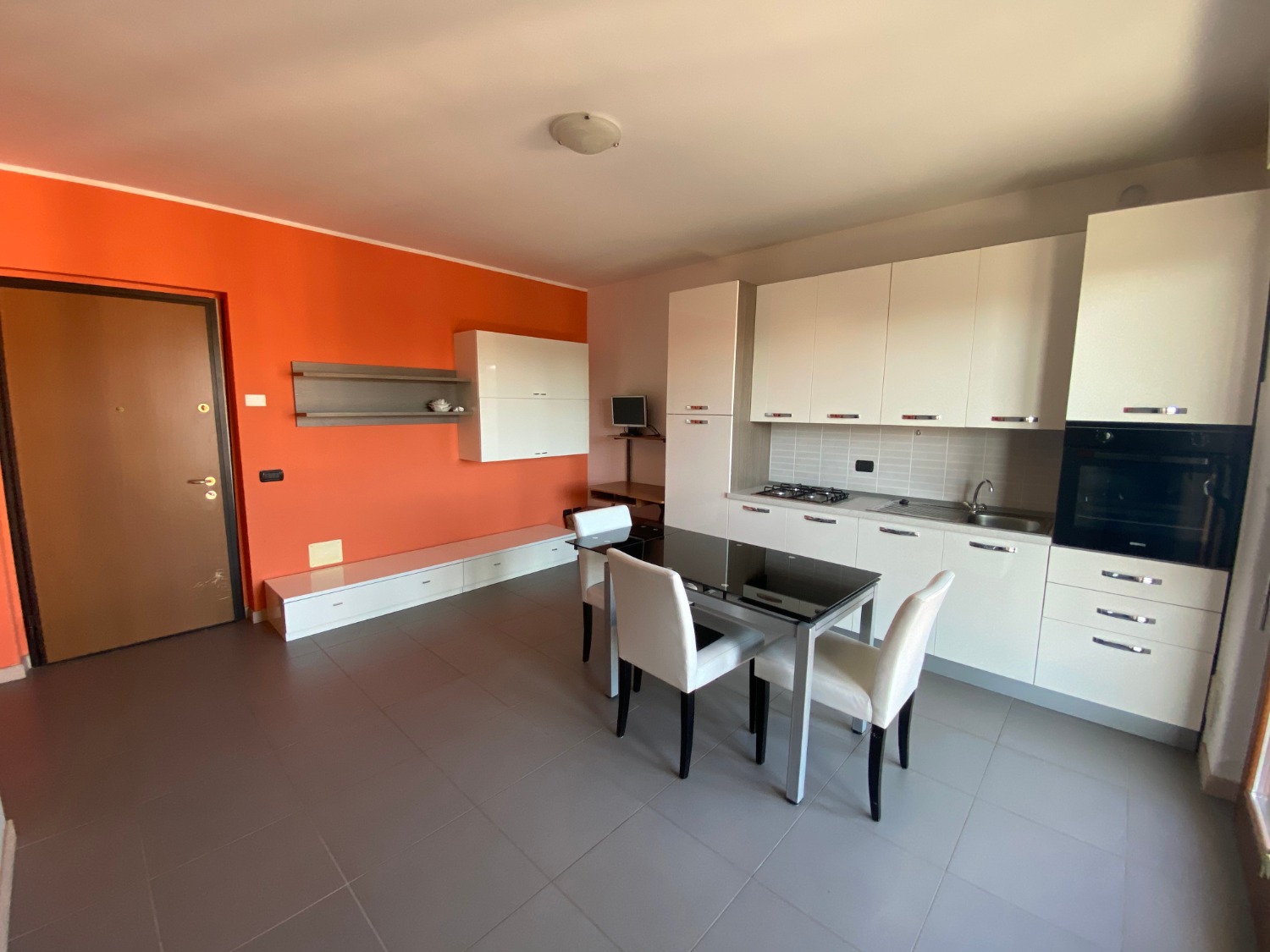 MAGENTA: Recente Bilocale con  Terrazzo € 115.000