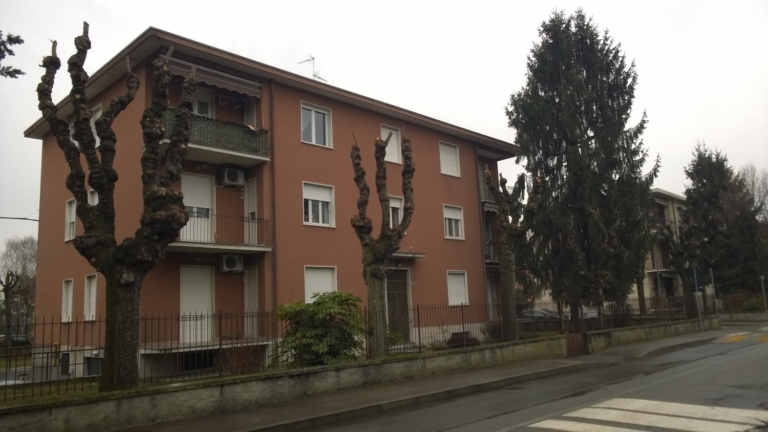 Rif T489 MAGENTA: 4 locali+doppi servizi  € 52.500