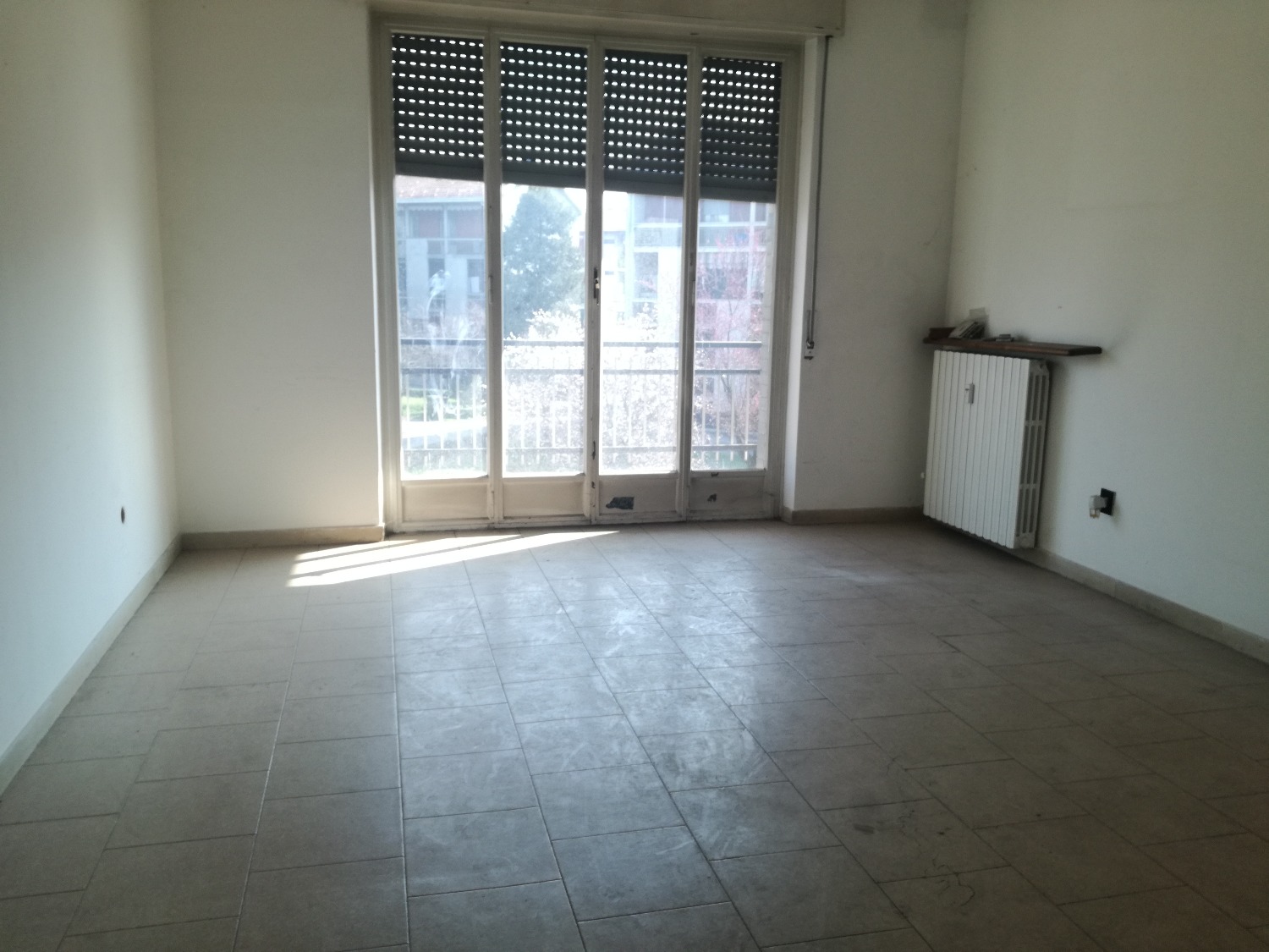 Rif. T3251 MAGENTA Zona Stadio: 3 locali € 75.000