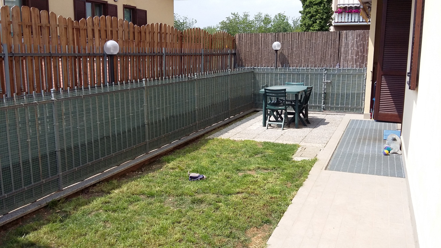 T3284 Castano Primo: 3 locali+Giardino+Taverna€ 128.000