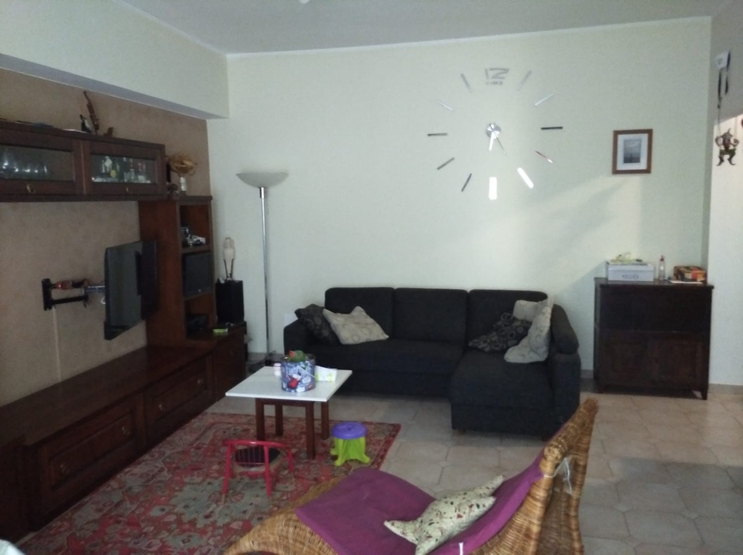 MESERO : 3 locali con box in centro paese € 135.000