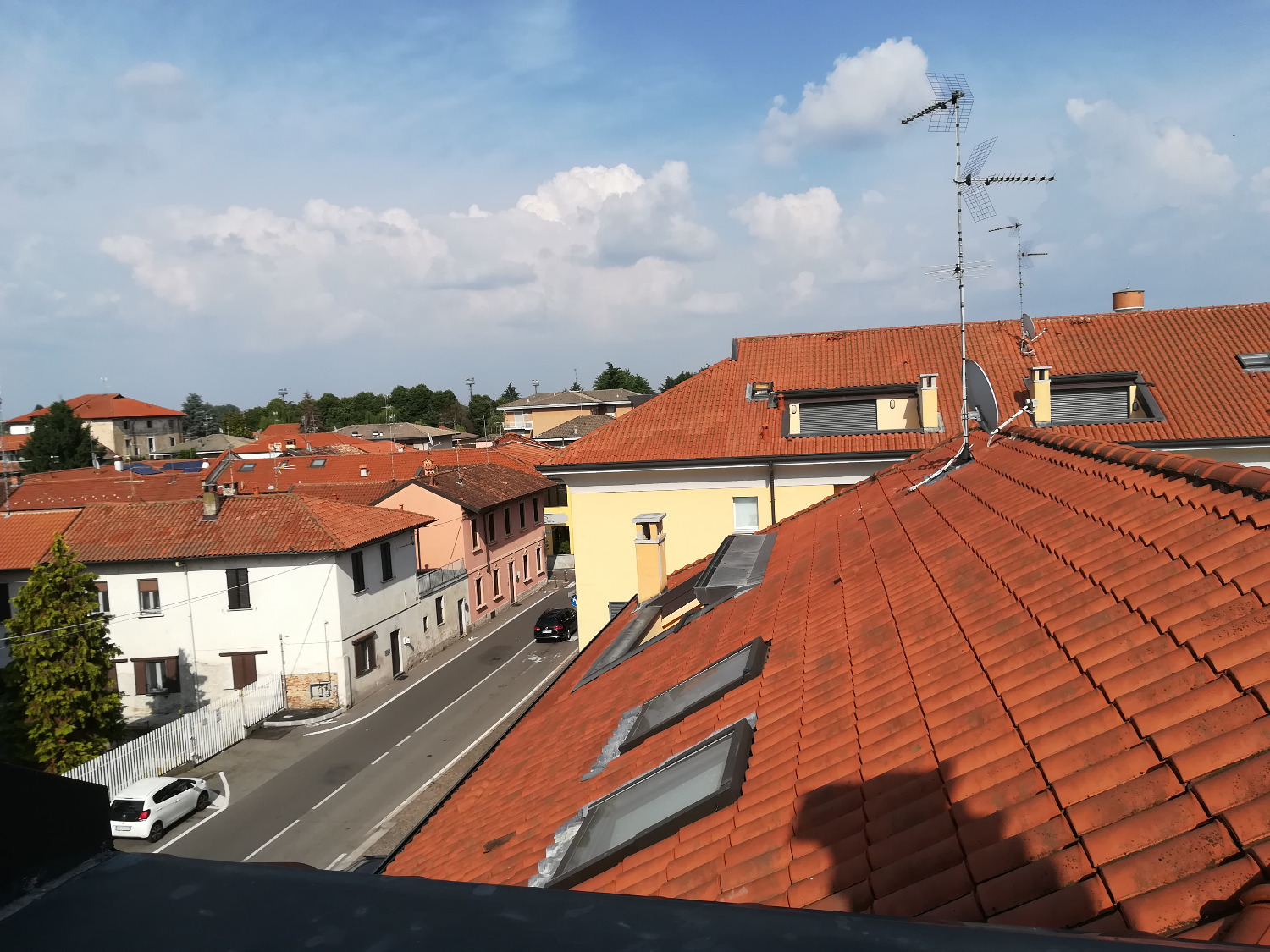 A2330 S.Stefano: 2 locali nuovo mansardato € 480/550