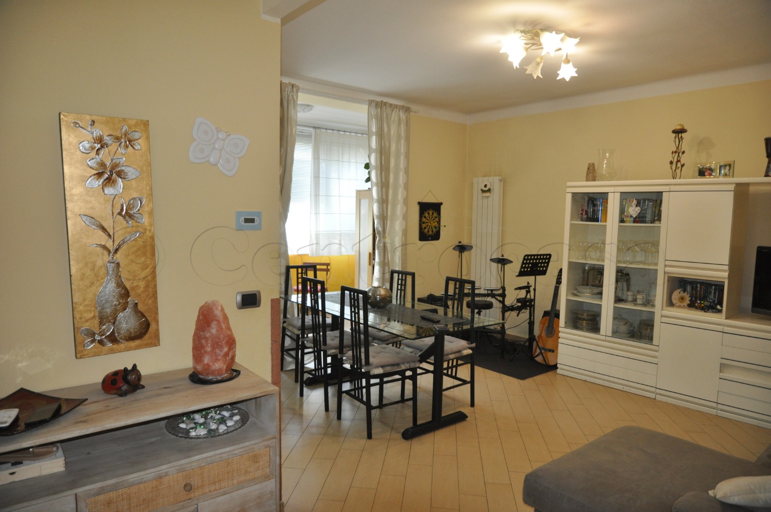 Magenta: 3 locali vicino alla Stazione € 120.000