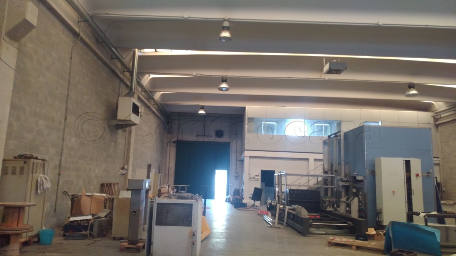 S. STEFANO T.NO: CAPANNONE DI 600 MQ € 2.500