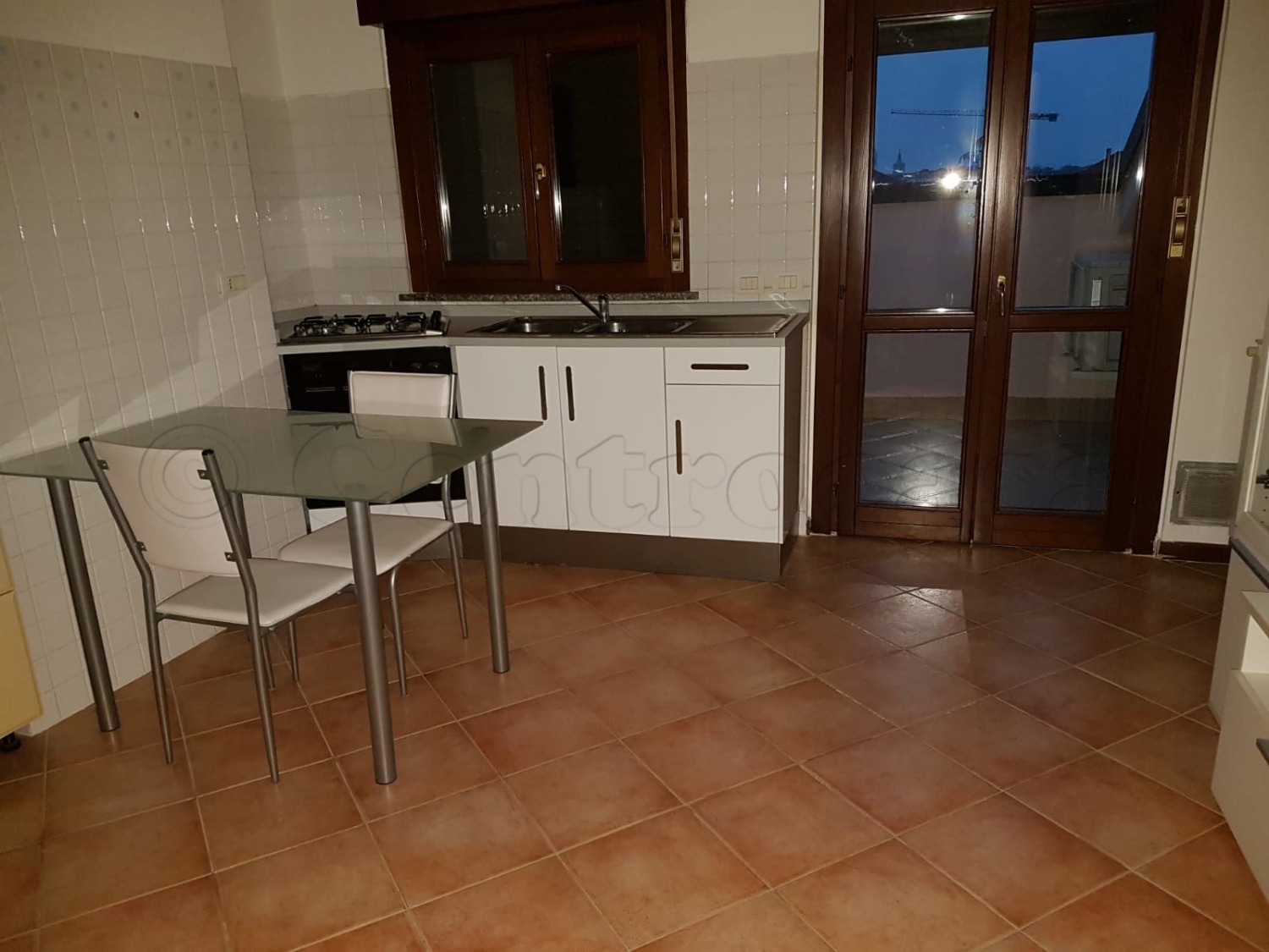 MAGENTA: BILOCALE ARREDATO+TERRAZZO+POSTO AUTO € 550