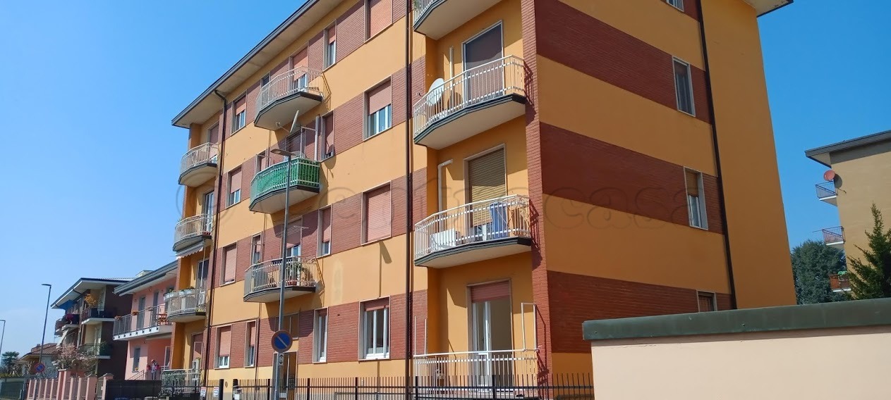 CORBETTA: BILOCALE ARREDATO E RISTRUTTURATO € 500