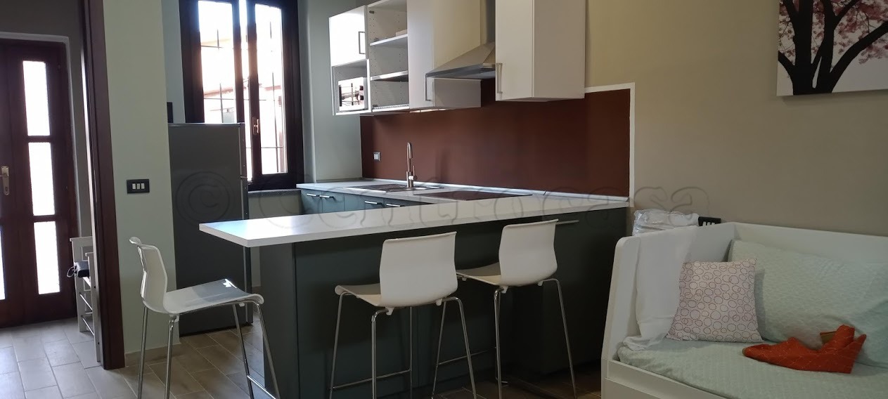 MAGENTA:AD.ZE STAZIONE MONOLOCALE ARREDATO+ CLIMA € 550