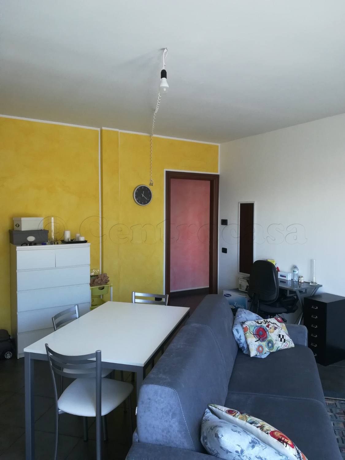 MAGENTA: BILOCALE ARREDATO RECENTE € 500