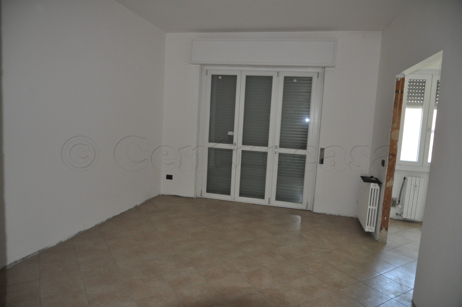 MAGENTA: 2 LOCALI RISTRUTTURATO € 70.000