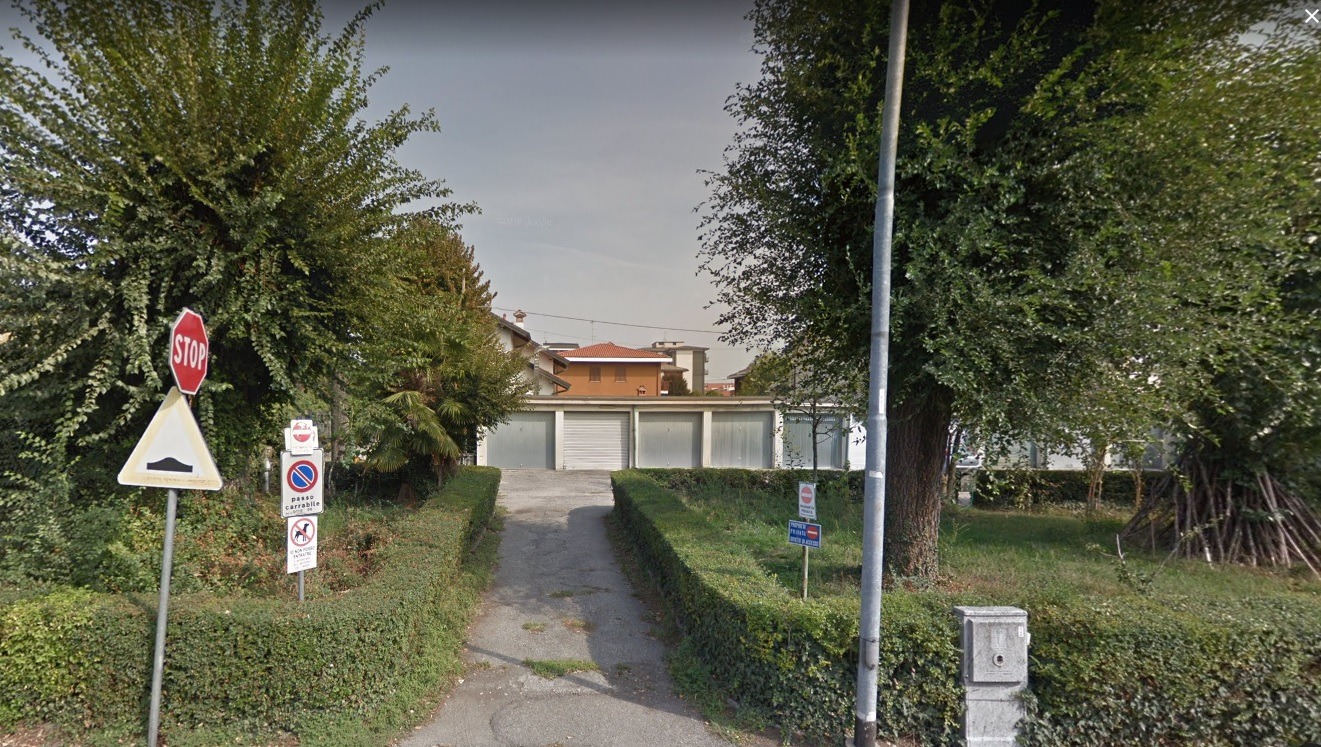 T117 Magenta Pontenuovo: vendesi box singolo € 9.900