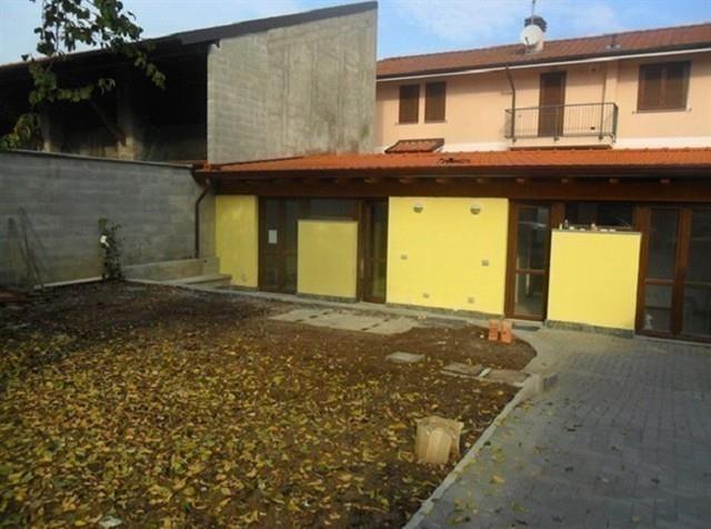 A2258 MAGENTA Ad.ze Stazione BILOCALE ARREDATO € 550