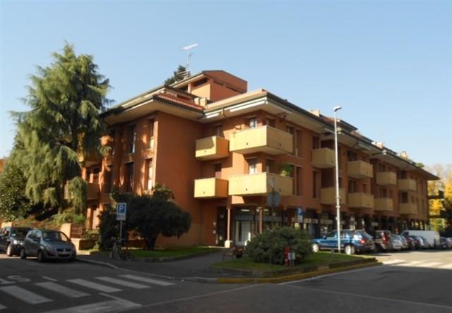 A2290 Magenta Ad.ze Stazione 2 LOCALI € 530