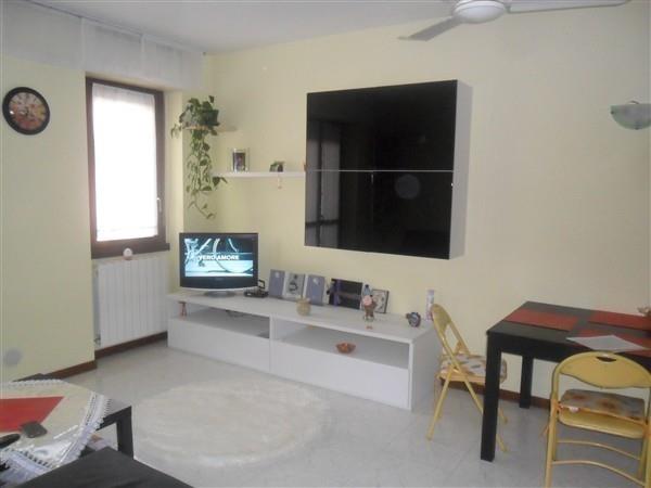 MESERO -  3 locali x brevi periodi € 750 - A3121