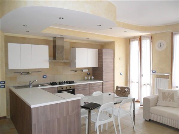 MAGENTA Splendido Trilocale ben Arredato con Box € 750