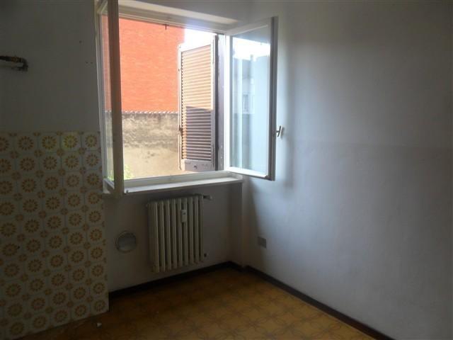 CASOREZZO - 4 LOCALI - € 500 - Rif. A426