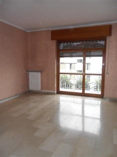 Rif. A503 MAGENTA Zona Ospedale: 4 LOCALI VUOTO € 700