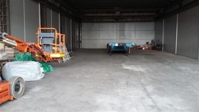 MAGENTA Ad.ze S.P. 11 - Capannone 500 mq € 1.300 -CA911