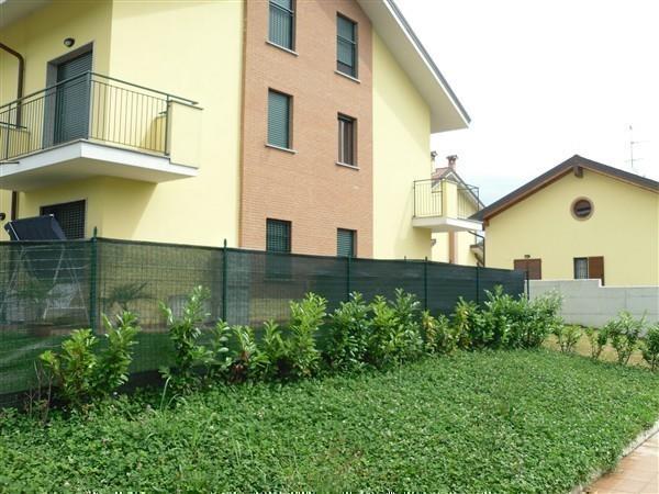 T213 MAGENTA 2 LOCALI + GIARDINO e BOX DOPPIO € 119.000