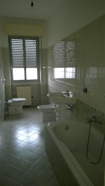 T3168 Magenta Stadio 3 Locali RISTRUTTURATO € 75.000