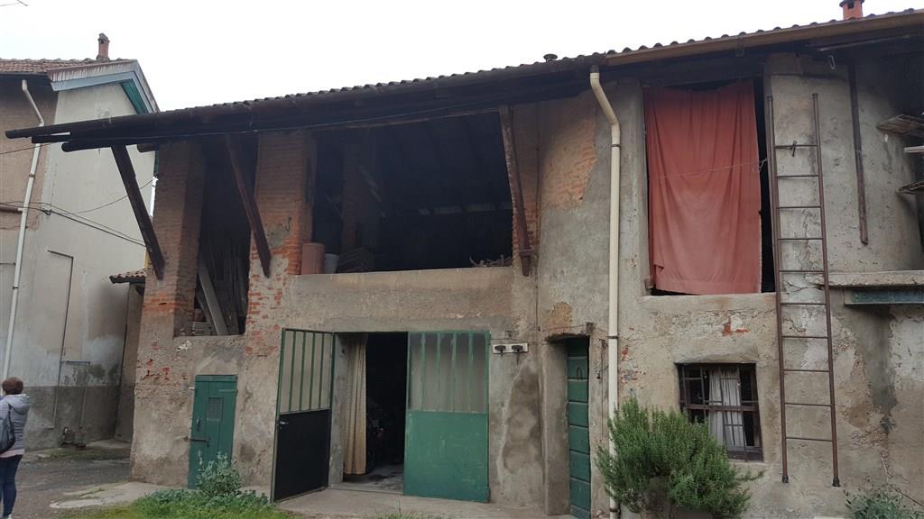 T3206 PONTEVECCHIO - RUSTICO 3 locali+box € 60.000