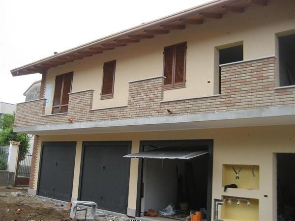 ESSELUNGA -  In corte 3 locali € 140.000 T363